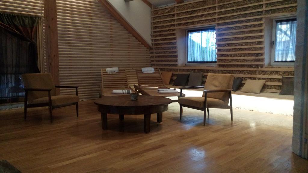 Hotel Risnjak ديلنايس المظهر الخارجي الصورة